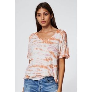 NWT YOUNG FABULOUS AND BROKE NECK TWISTER TEE